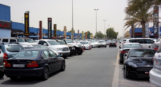 Автомобильный рынок Аль Авир (Al Awir)