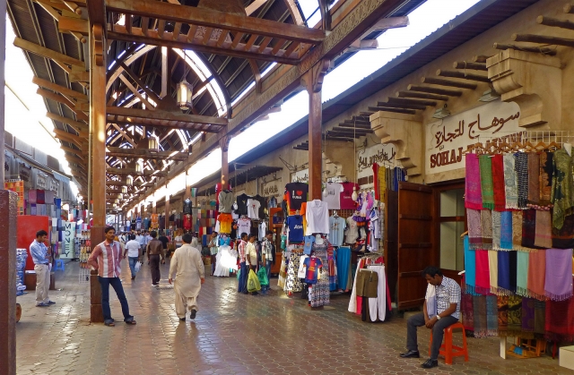 Рынок тканей в Дубае (Textile Souk Dubai)